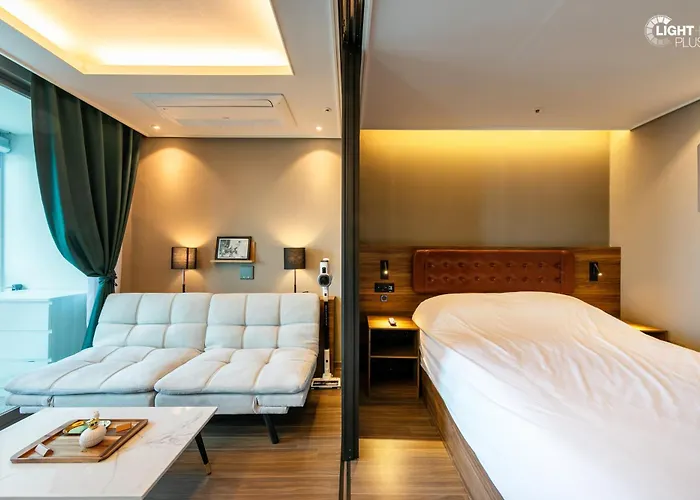 Elbon The X Bona Travel
