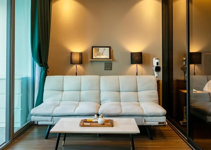 Elbon The X Bona Travel 호텔 4*