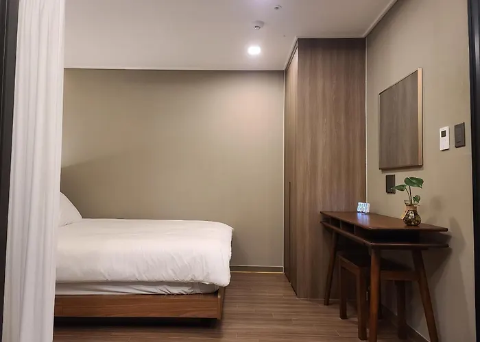 Elbon The X Bona Travel 4* 부산광역시